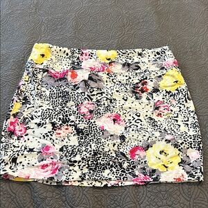 4/$20 Forever 21 Multicolor Floral Mini Skirt
